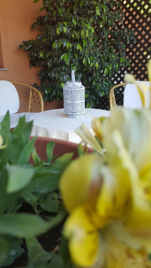 Bed and Breakfast Il Girasole Домус-де-Мария Экстерьер фото